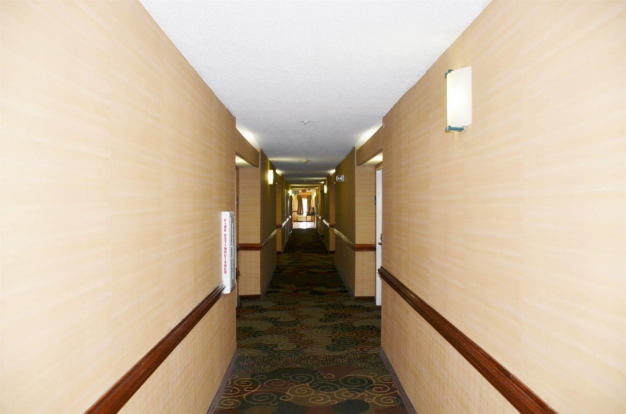 Red Roof Inn Washington, Nc Экстерьер фото